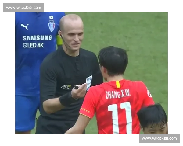 谢晖阳飞铲门将染黄 无锡门神姜何神扑助球队 2-0 取胜 谢晖阳飞铲门将染黄 无锡门神姜何神扑助球队 2-0 取胜