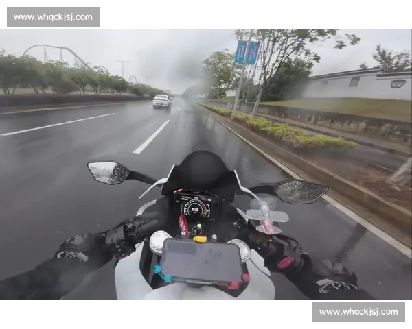 骑行转弯不减速酿事故:雨天、夜间更危险,这些案例和技巧要牢记 骑行转弯不减速酿事故:雨天、夜间更危险,这些案例和技巧要牢记