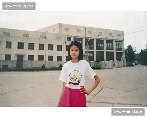 赵蕊蕊王奥芊暖心相拥！女排传承泪目，17 岁新星 19 扣 14 中创纪录