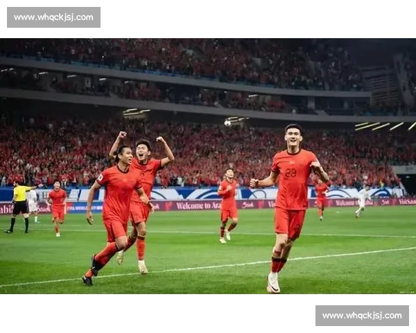 国足苏超对比视频引发热议：躲球与挡球背后的足球文化差异